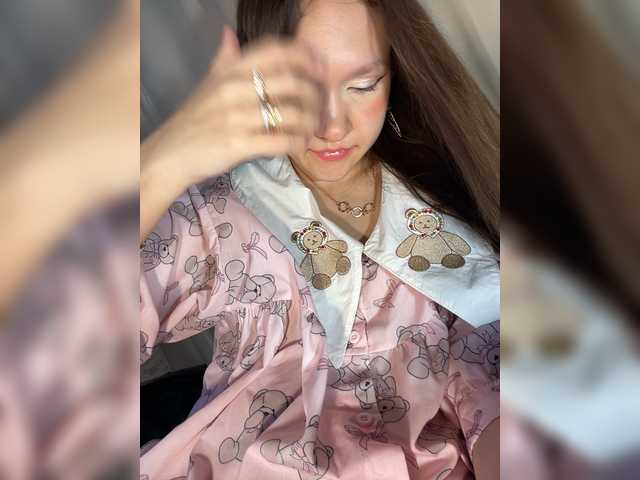 Cute-Lolly live cam on BongaCams