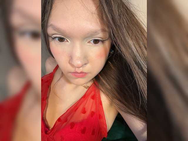 Cute-Lolly live cam