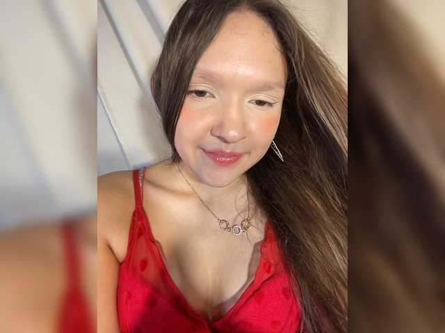 Cute-Lolly live cam on BongaCams