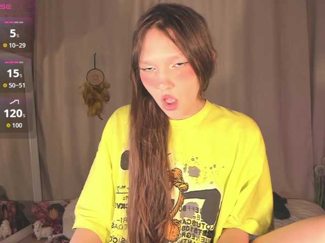 Cute-Lolly's BongaCams show and profile