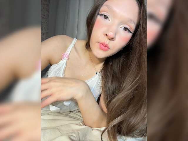 Cute-Lolly live cam on BongaCams