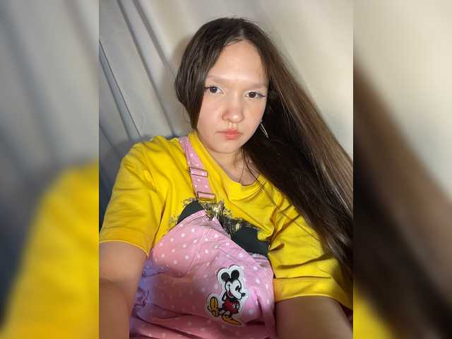 Cute-Lolly live cam on BongaCams