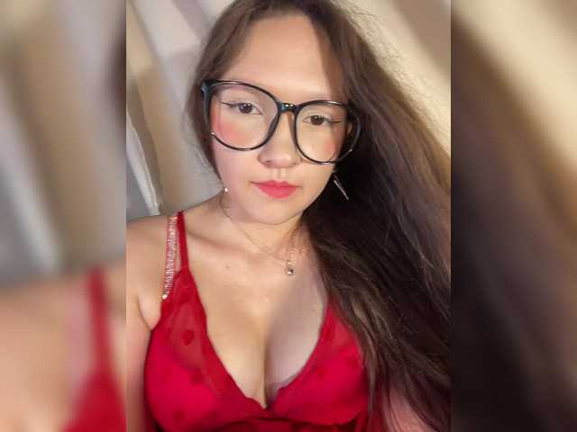 Cute-Lolly live cam on BongaCams