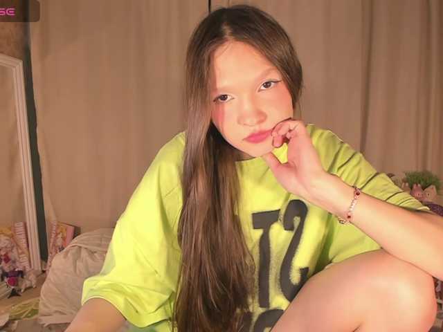  Cute-Lolly chat room