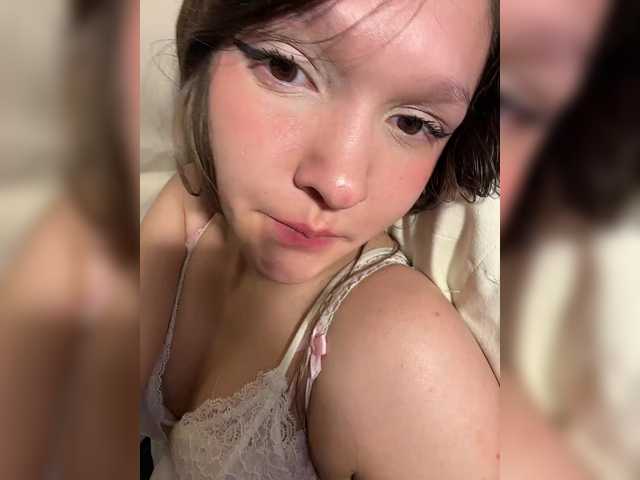 Cute-Lolly live cam on BongaCams