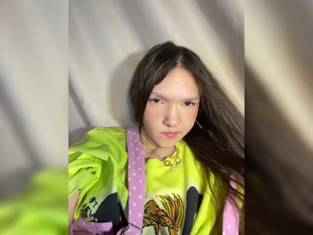 Cute-Lolly live cam on BongaCams