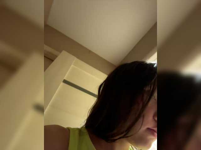 Cute-Lolly live cam on BongaCams