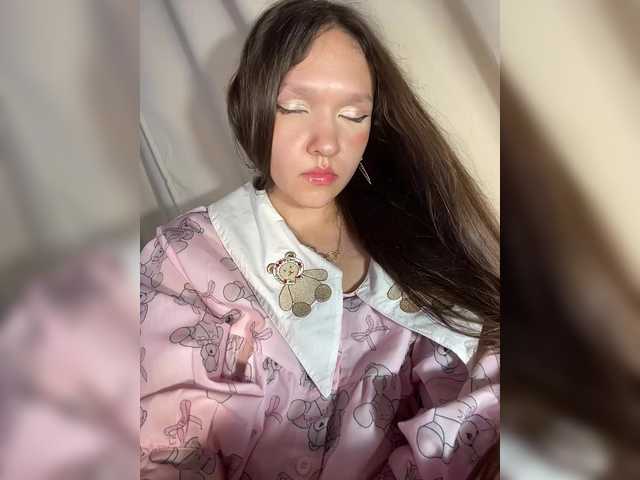 Cute-Lolly live cam on BongaCams
