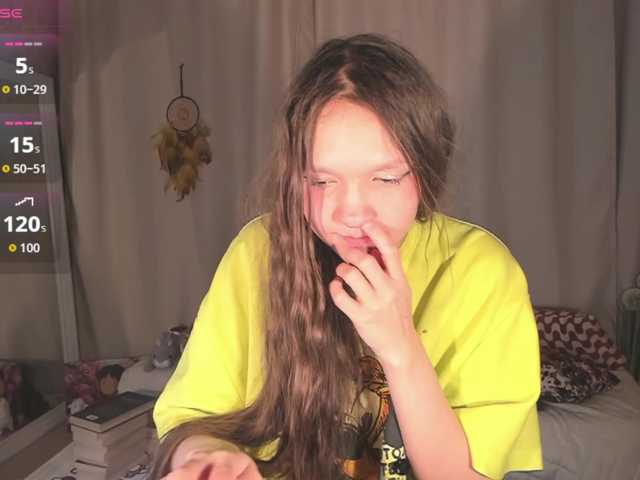 Cute-Lolly's BongaCams show and profile