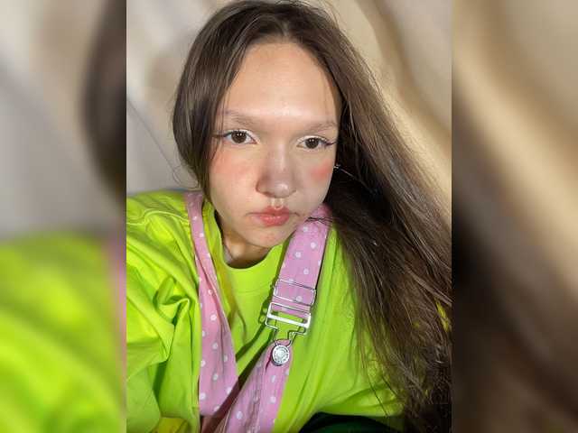 Cute-Lolly live cam on BongaCams