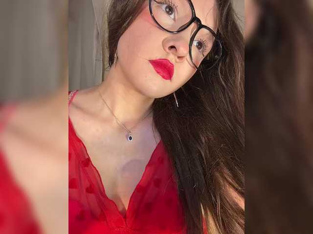 Cute-Lolly live cam on BongaCams