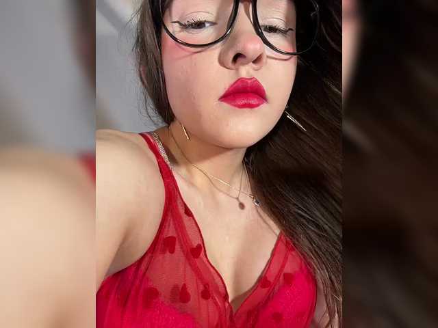 Cute-Lolly live cam on BongaCams