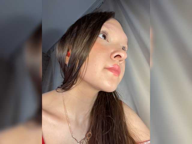 Cute-Lolly live cam on BongaCams