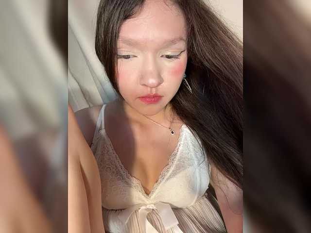 Cute-Lolly live cam on BongaCams