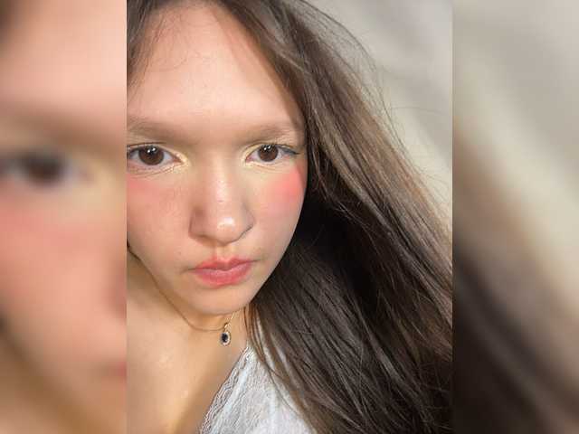 Cute-Lolly live cam on BongaCams