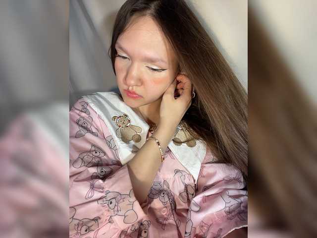 Cute-Lolly live cam on BongaCams