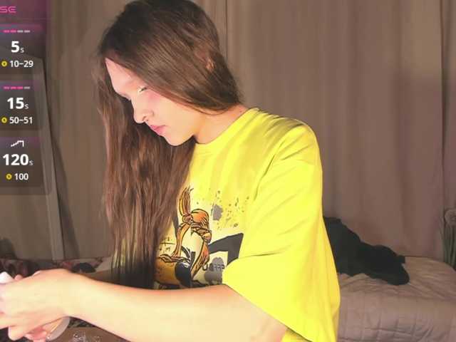 Cute-Lolly's BongaCams show and profile