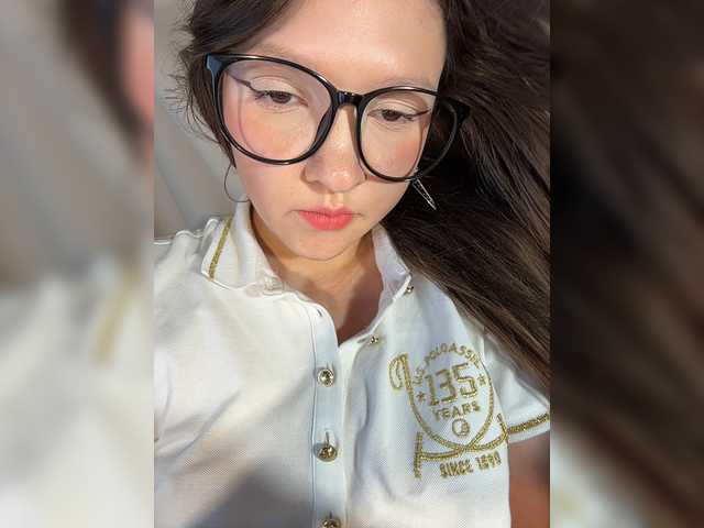 Cute-Lolly live cam on BongaCams