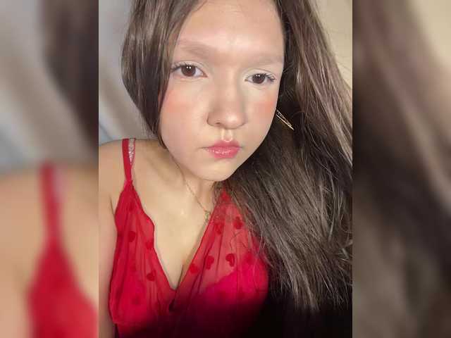 Cute-Lolly live cam on BongaCams