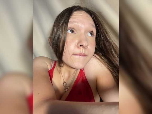 Cute-Lolly live cam on BongaCams