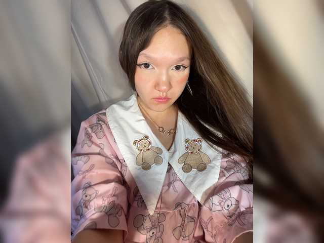 Cute-Lolly live cam on BongaCams