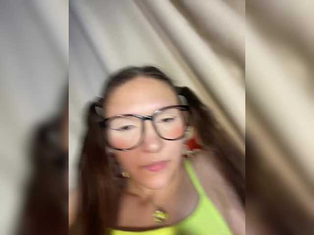 Cute-Lolly live cam on BongaCams