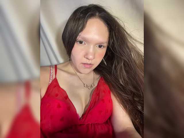 Cute-Lolly live cam on BongaCams