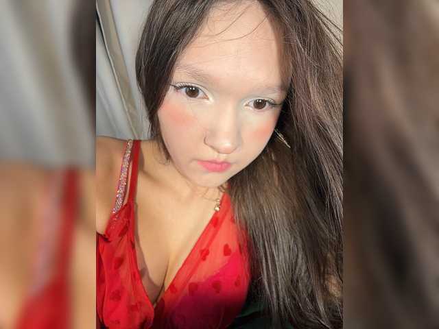 Cute-Lolly live cam on BongaCams