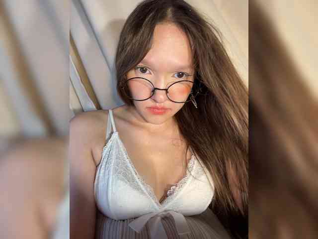 CuteLolly webcam