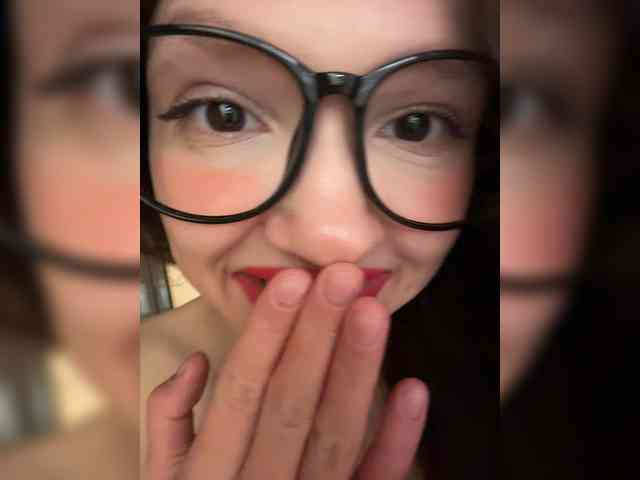 CuteLolly webcam