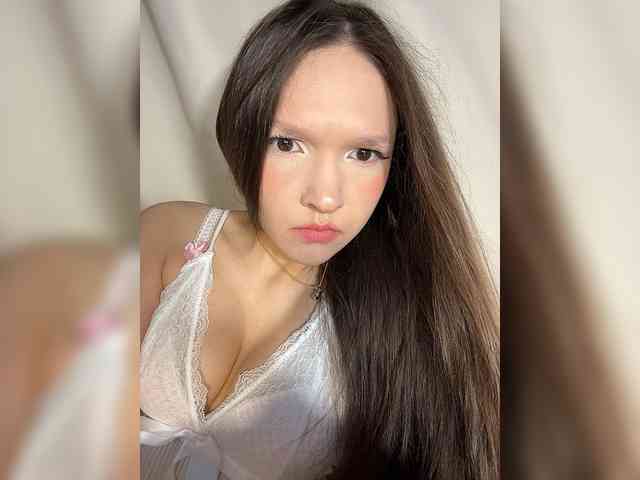 CuteLolly webcam