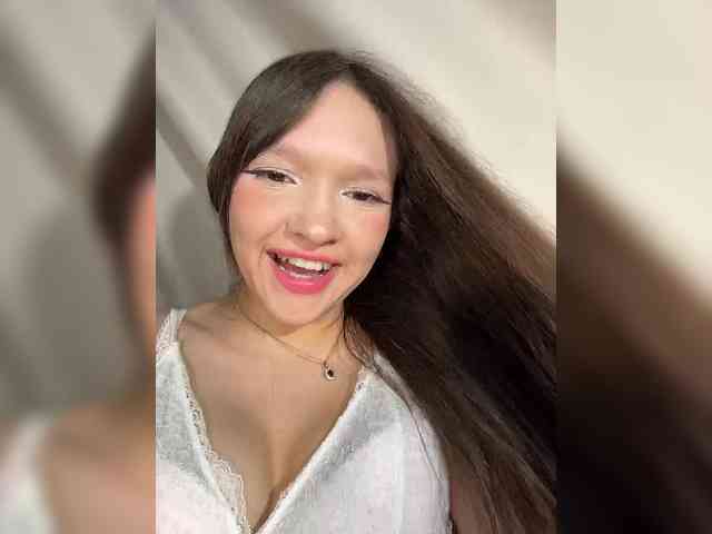 CuteLolly webcam