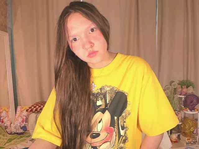 CuteLolly webcam