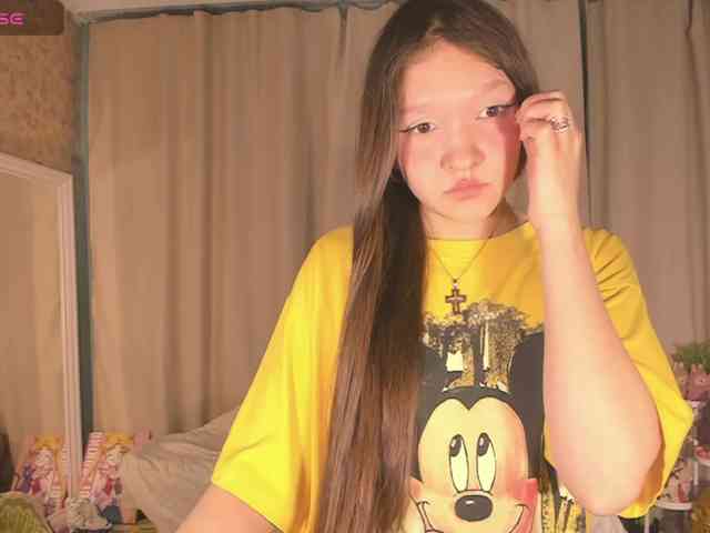 CuteLolly webcam