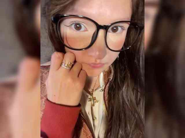 CuteLolly webcam
