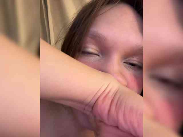 CuteLolly webcam
