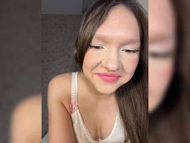 CuteLolly webcam