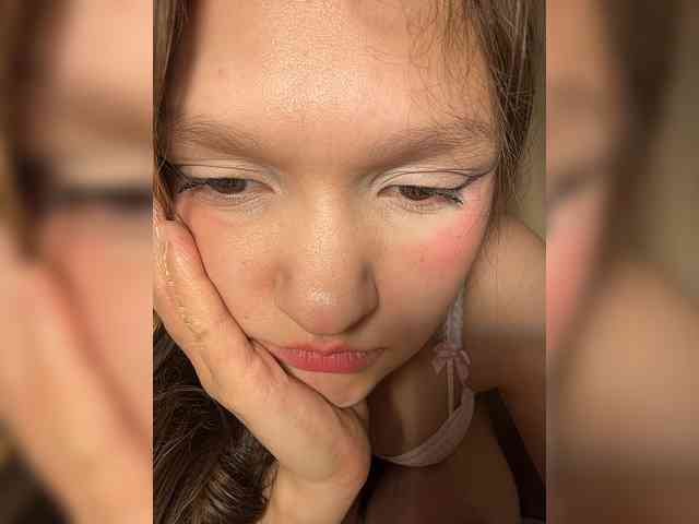 CuteLolly webcam