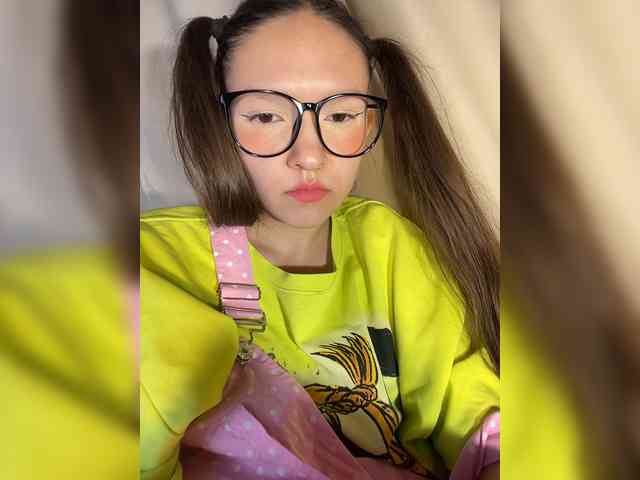 CuteLolly webcam