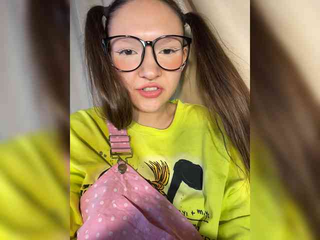 CuteLolly webcam