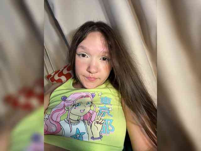 CuteLolly webcam