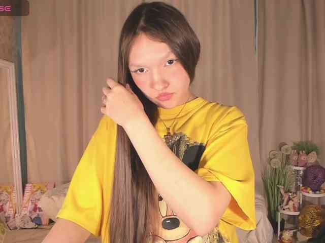 CuteLolly webcam