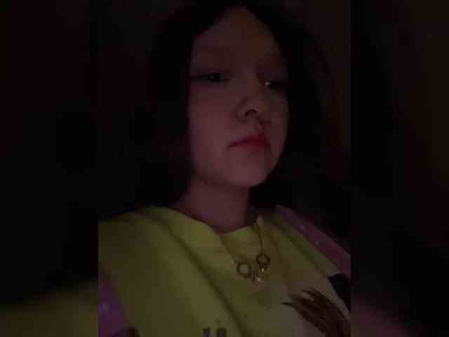CuteLolly webcam