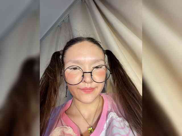 CuteLolly webcam