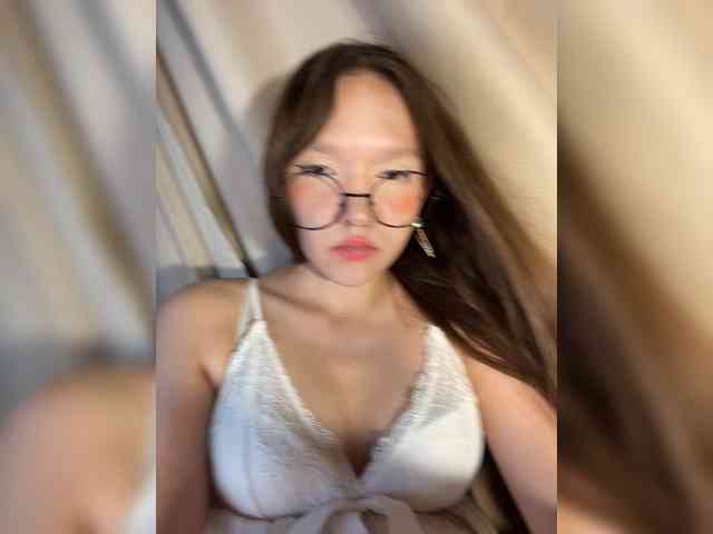 CuteLolly webcam