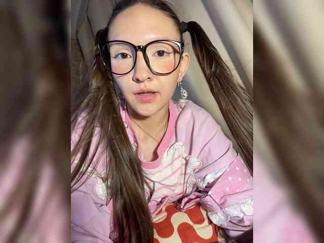 CuteLolly webcam