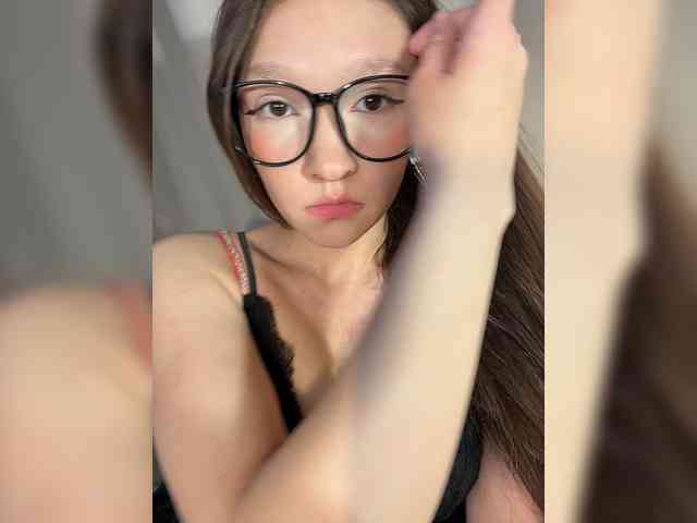 CuteLolly webcam