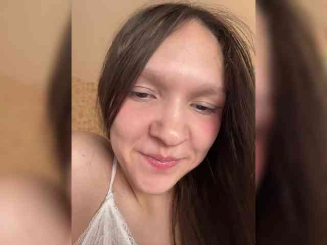 CuteLolly webcam
