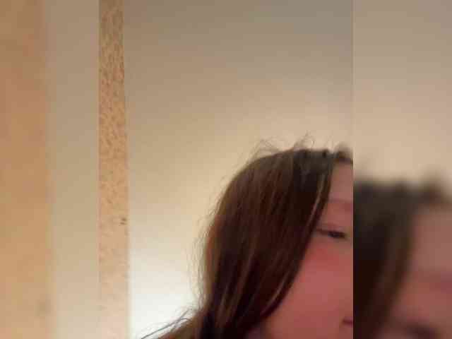 CuteLolly webcam