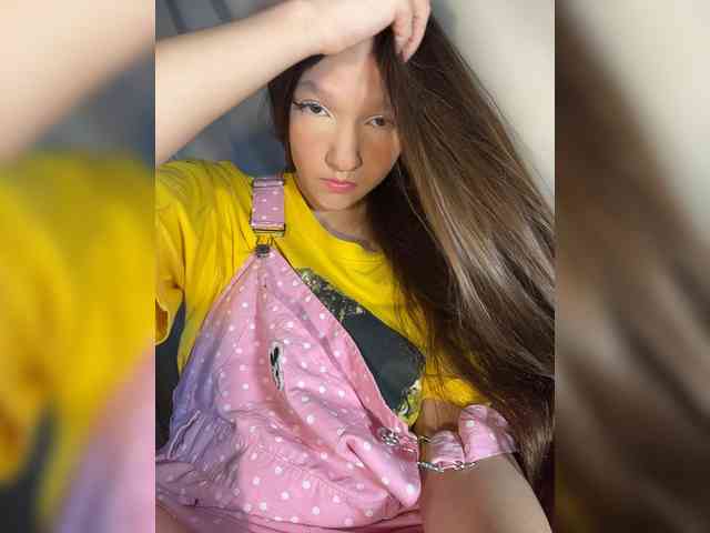 CuteLolly webcam